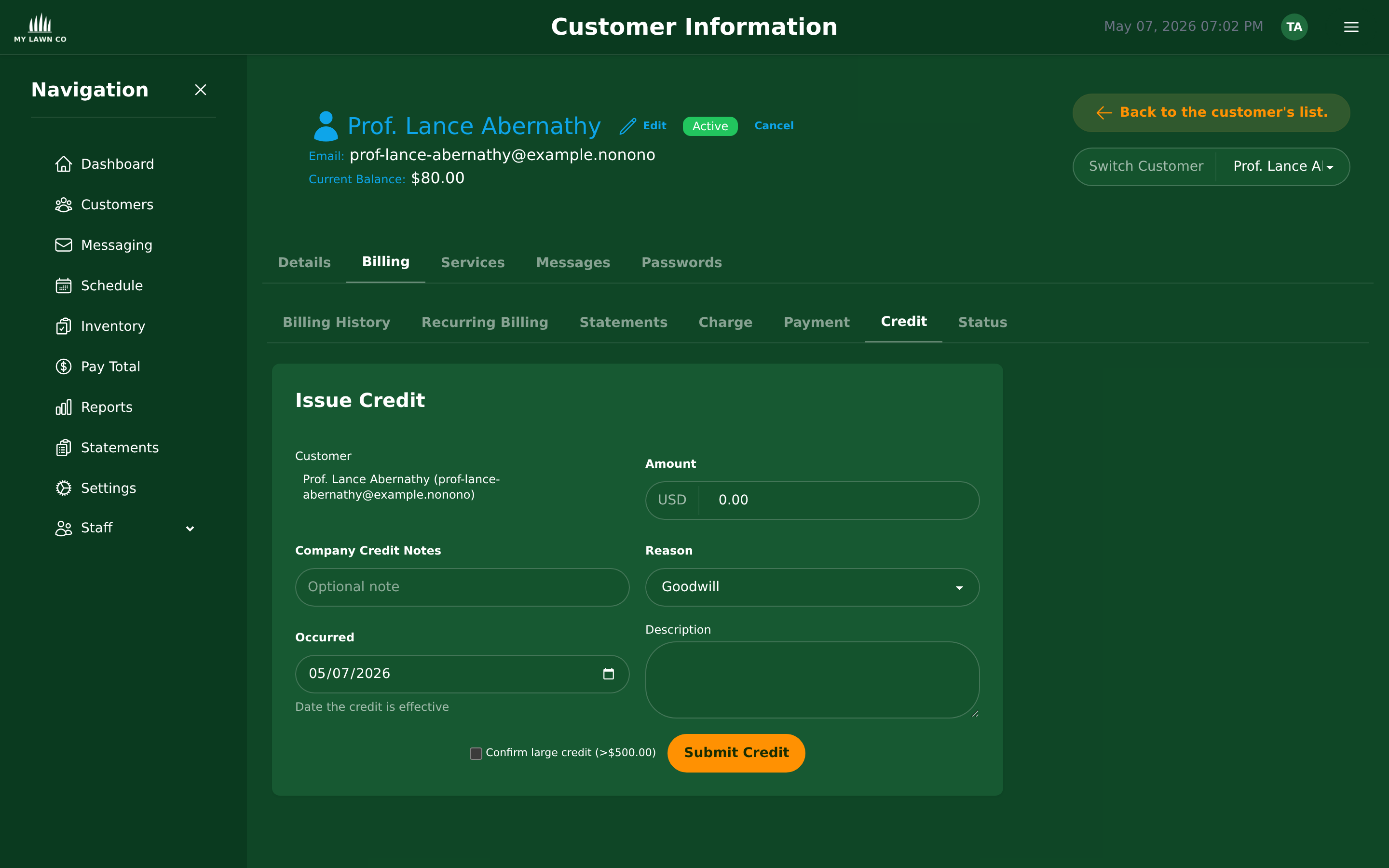 Issue Credit tab with amount, reason (goodwill/adjustment/error), and large credit confirmation