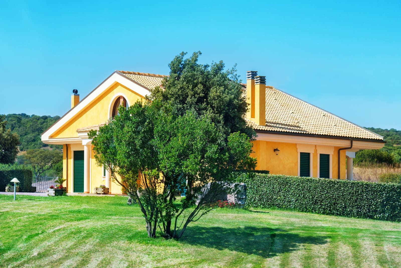 The Role of Irrigation Adjustments in Seasonal Lawn Care