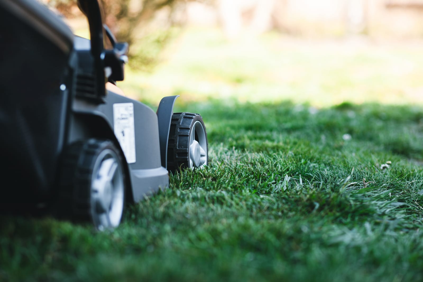 Best Practices for Following Up with Clients: A Guide for Lawn Care Pros
