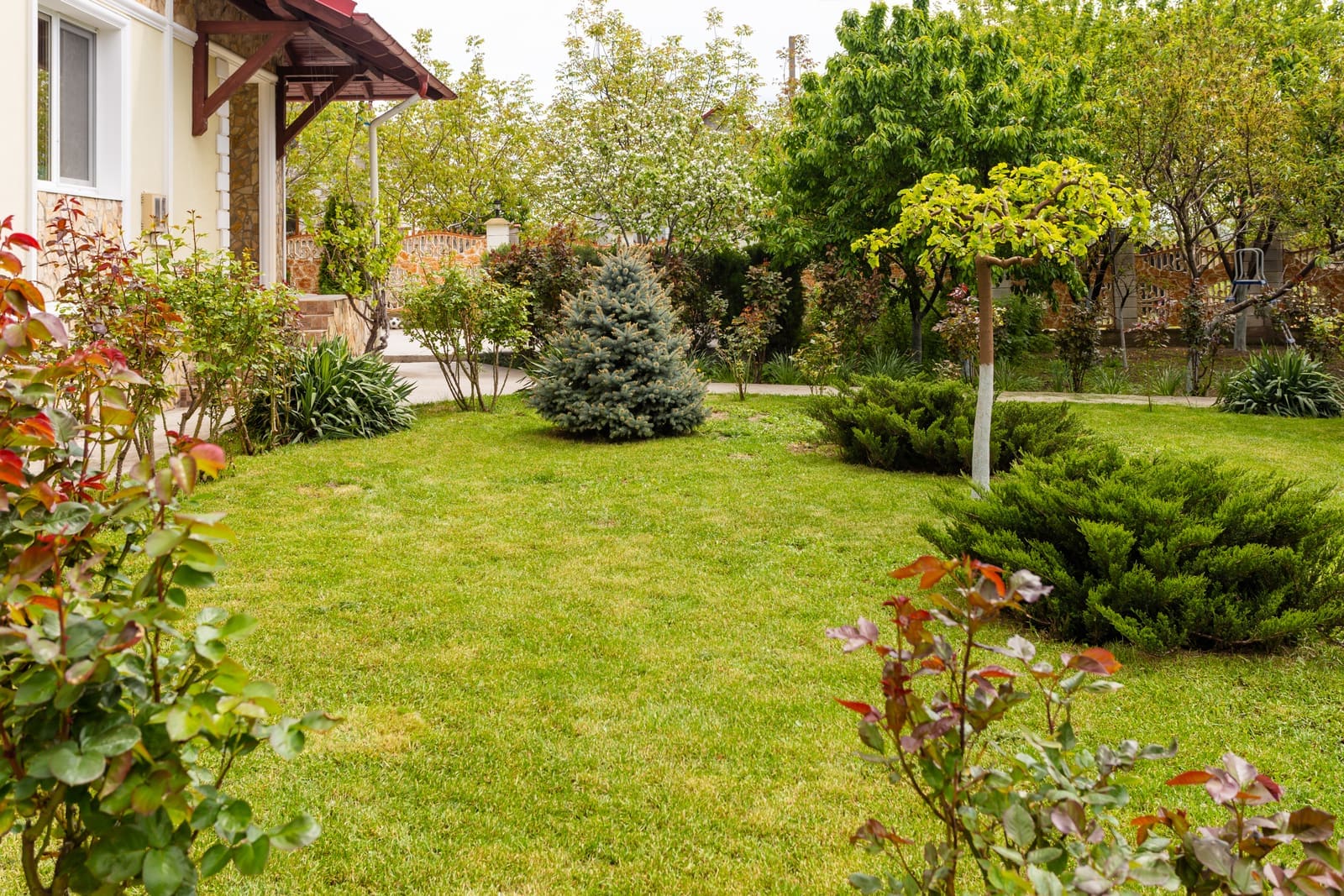 Step-by-Step: How to Follow Up with Clients in Your Lawn Business