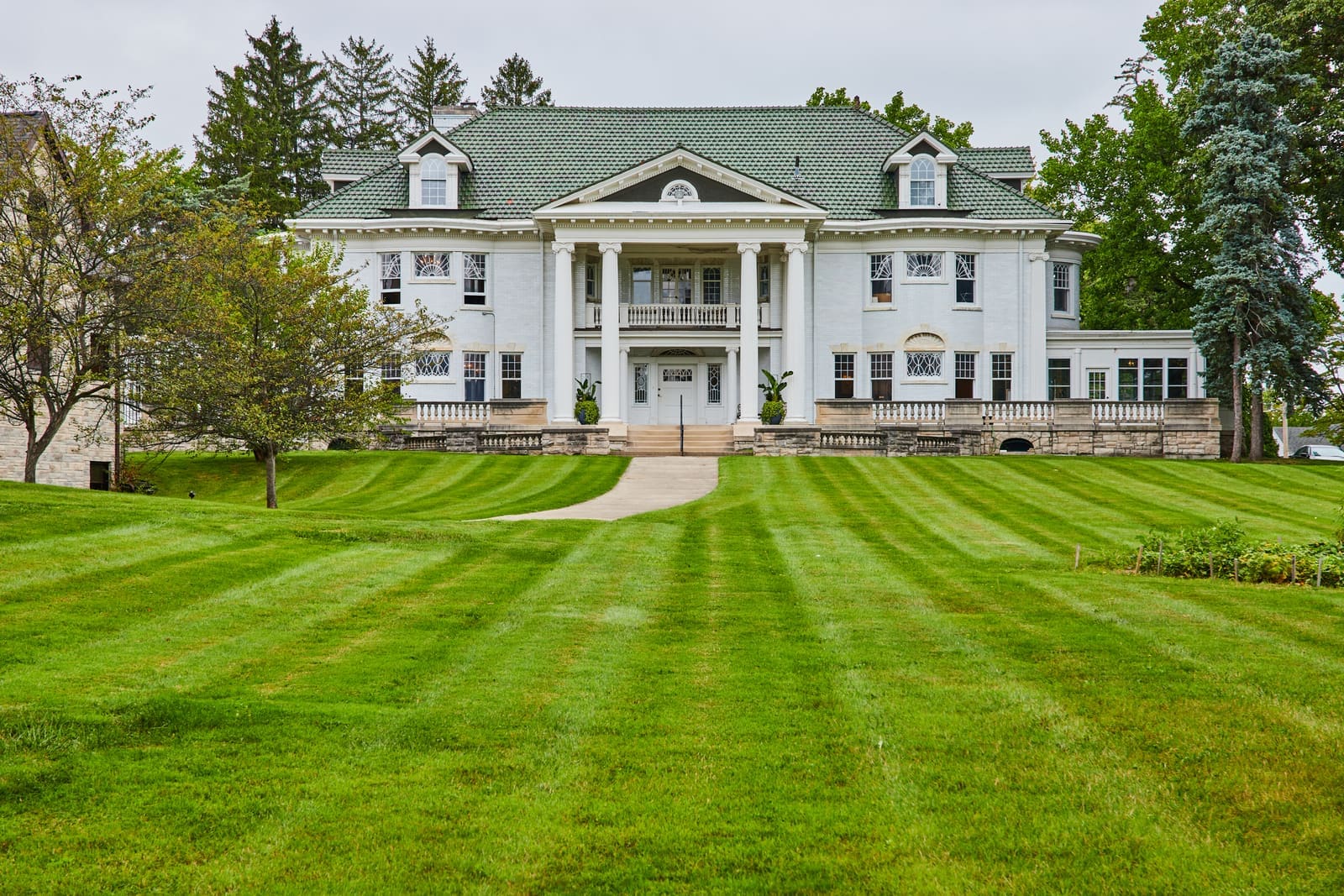 How to Winterize Lawn Equipment and Tools